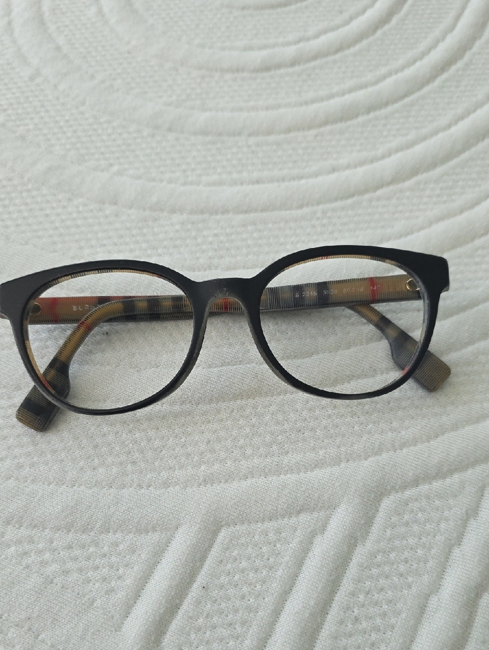Burberry Black Round Frame Glasses with Tortoiseshell Temples